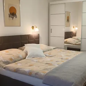 https://alena.karlovyvary-hotels.com